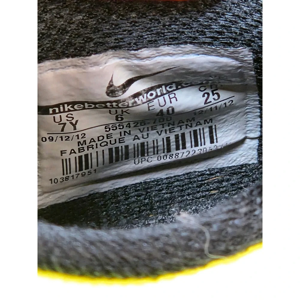 Nike Air Max 2013 Volt Yellow Black Kids Running Shoes 555426-700 7Y